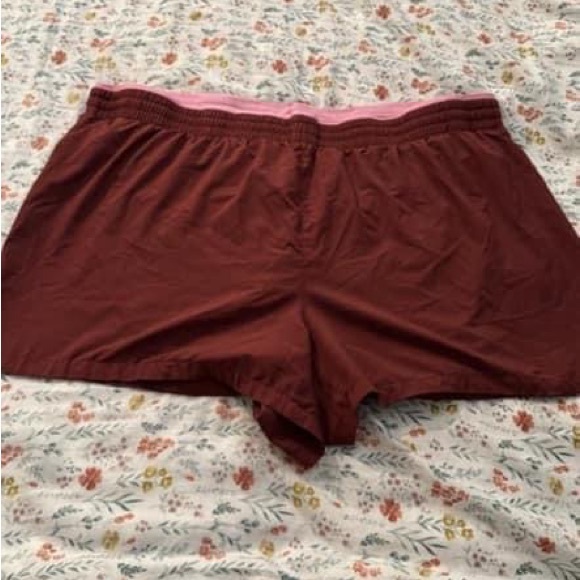 Fabletics plus size athletic shorts 3xl - Picture 1 of 1